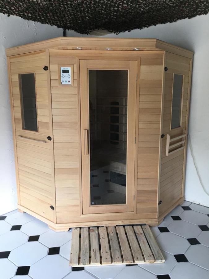 Bed & Breakfast Jardin D'arcy - D'hotes Avec Piscine Et