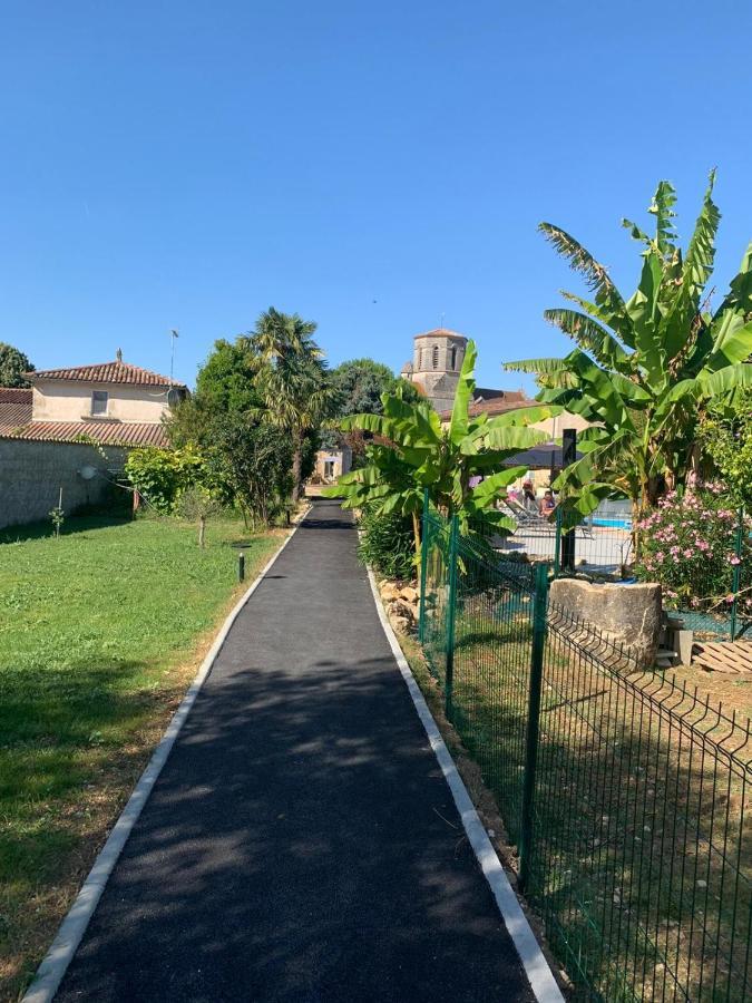 Bed & Breakfast Jardin D'arcy - D'hotes Avec Piscine Et 5*