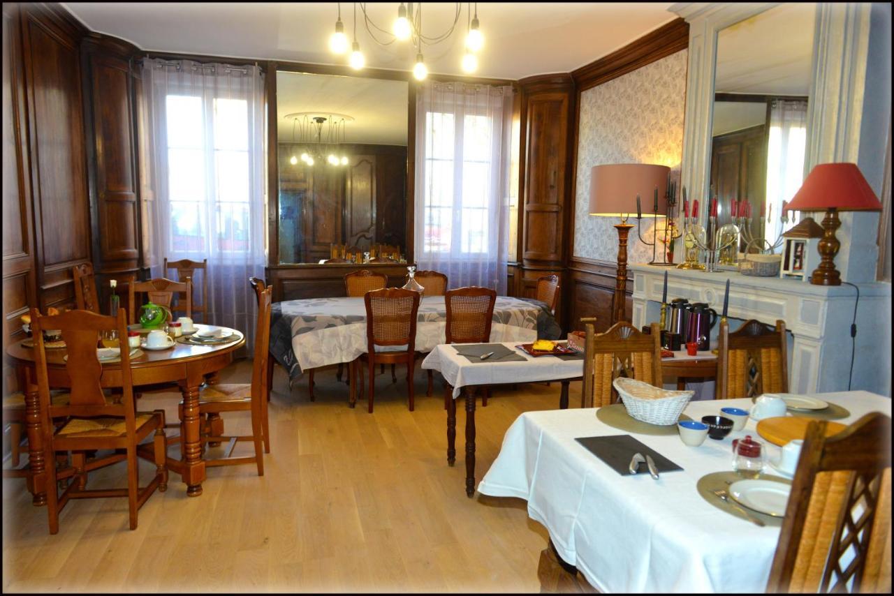 Bed & Breakfast Jardin D'arcy - D'hotes Avec Piscine Et Bois