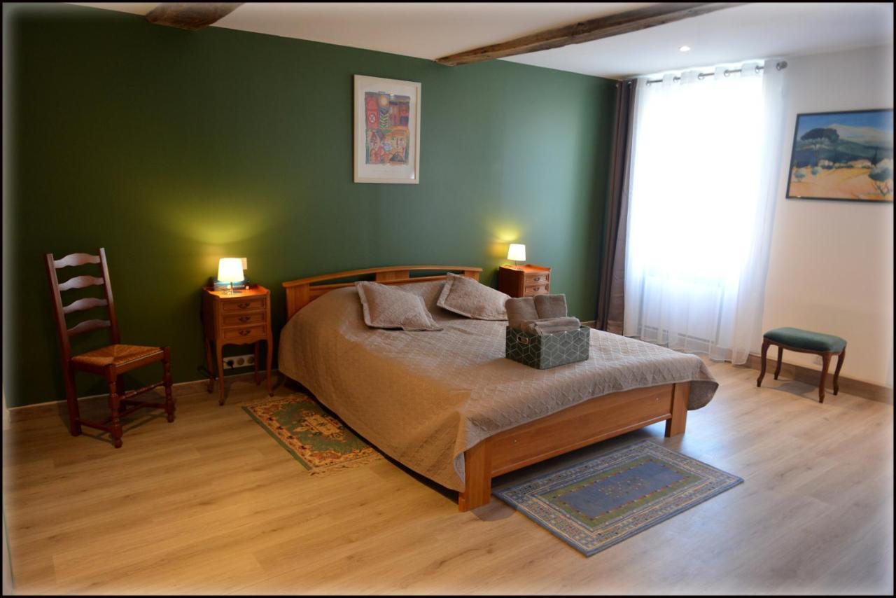 Bed & Breakfast Jardin D'arcy - D'hotes Avec Piscine Et Bois