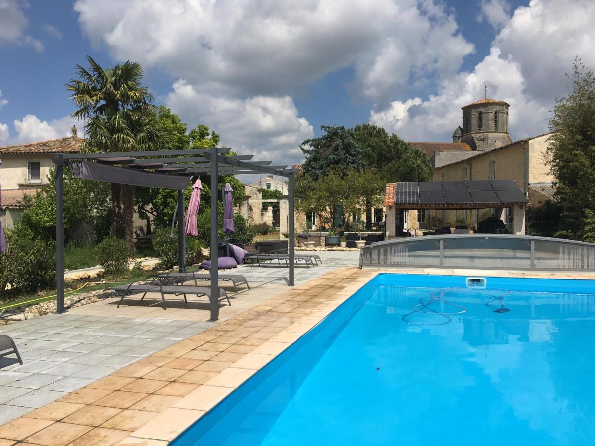 Jardin D'arcy - D'hotes Avec Piscine Et Bed & Breakfast Bois
